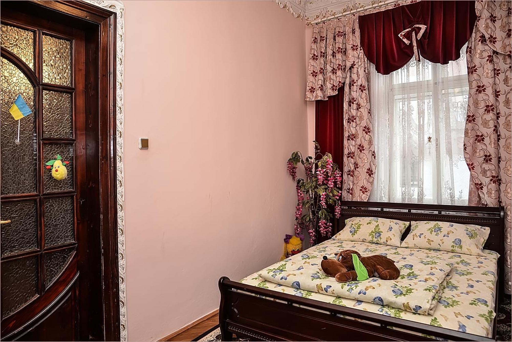 Vip-Apartments Angel Palas تشيرنيفتسي المظهر الخارجي الصورة