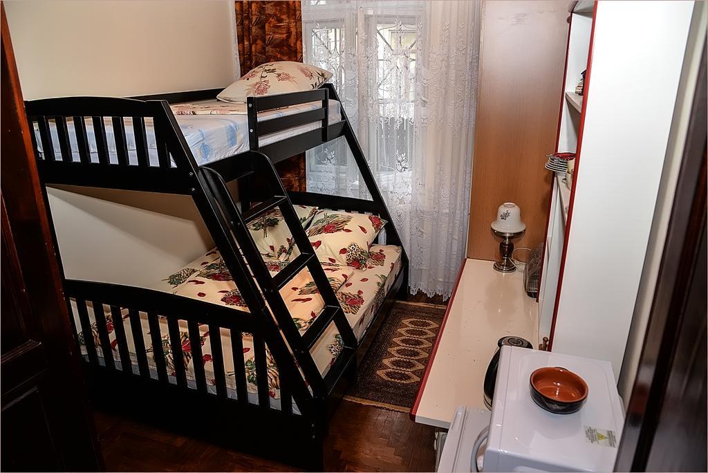 Vip-Apartments Angel Palas تشيرنيفتسي المظهر الخارجي الصورة