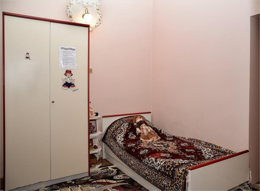 Vip-Apartments Angel Palas تشيرنيفتسي المظهر الخارجي الصورة