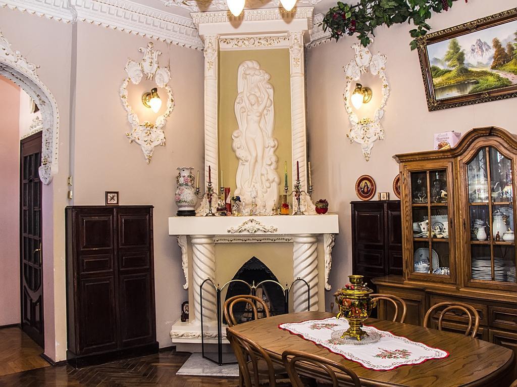 Vip-Apartments Angel Palas تشيرنيفتسي المظهر الخارجي الصورة